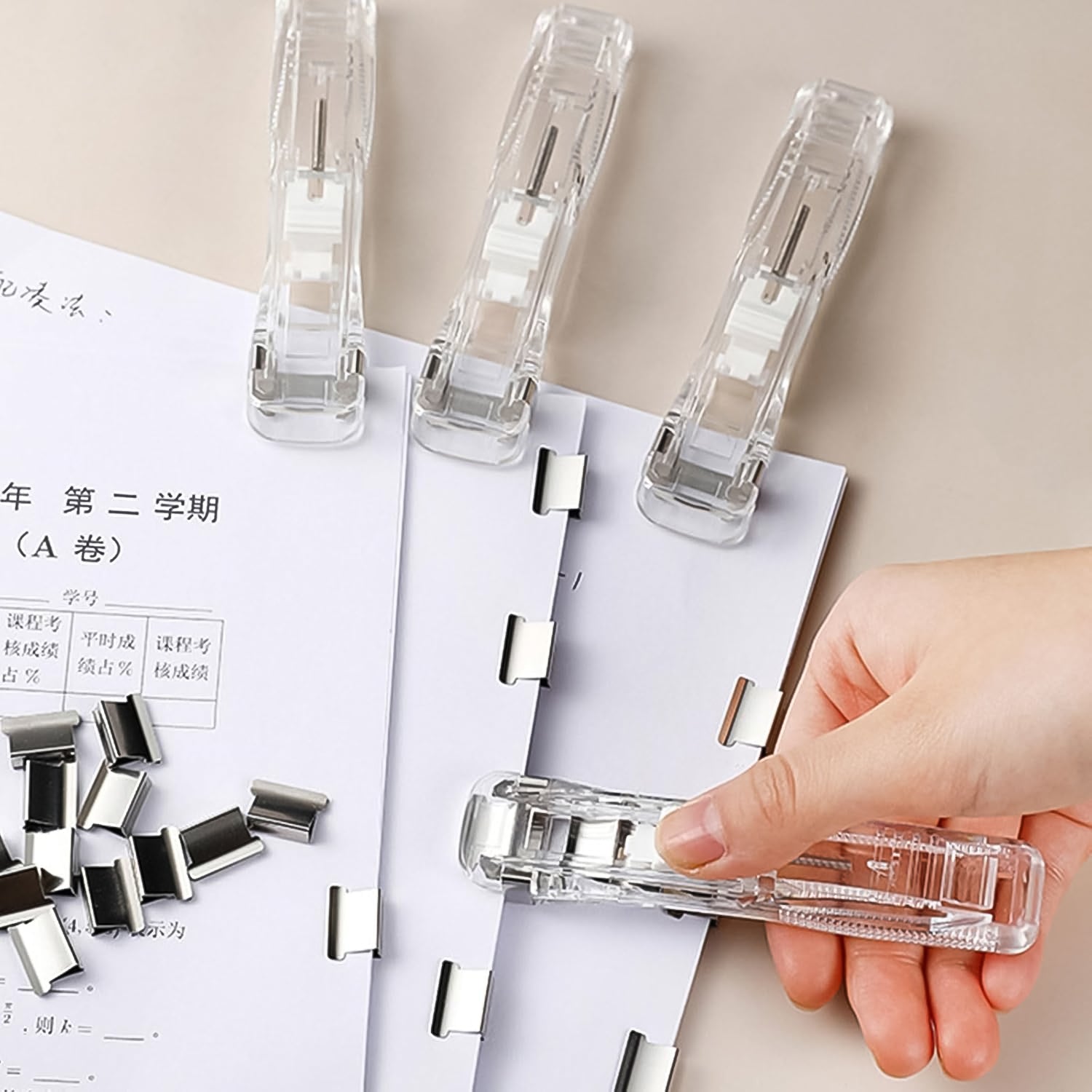 Portable Paper Clamp With 8 Pcs Clip Dispenser Handheld Paper Fast Clam (1 Set) Portable Paper Clamp With 8 Pcs Clip Dispenser Handheld Paper Fast Clam (1 Set)